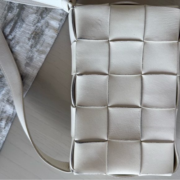 BOTTEGA VENETA Cassette bag - Picture 4 of 8